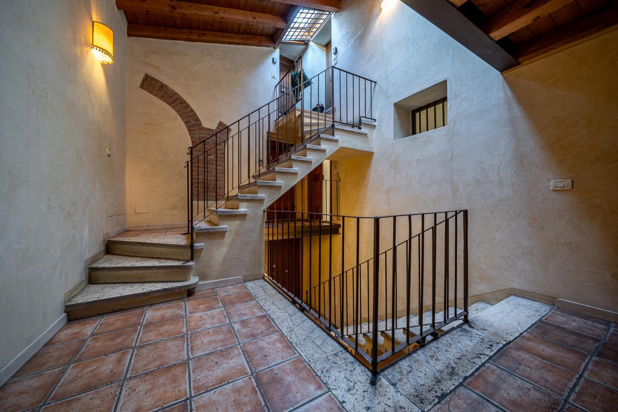 Casa Nicola Dietro L'Arena Верона Экстерьер фото